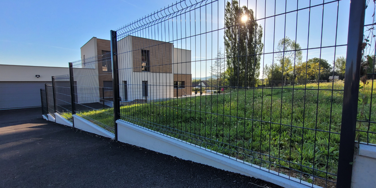 Accompagnement Cl&ocirc;ture & Jardin